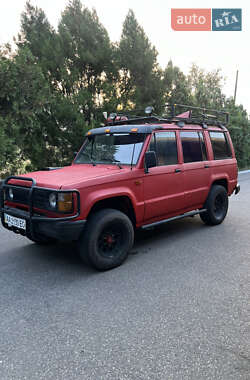 Позашляховик / Кросовер Isuzu Trooper 1988 в 