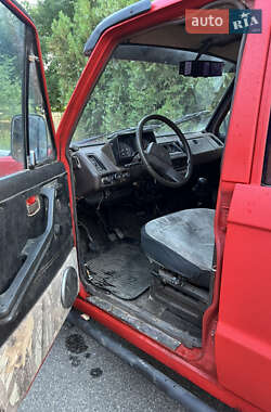 Позашляховик / Кросовер Isuzu Trooper 1988 в 
