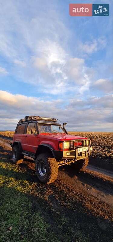 Позашляховик / Кросовер Isuzu Trooper 1990 в Кривому Розі