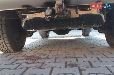 Внедорожник / Кроссовер Isuzu Trooper 1995 в 