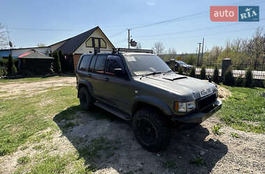 Позашляховик / Кросовер Isuzu Trooper 1992 в 