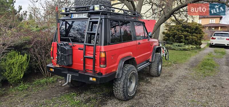 Позашляховик / Кросовер Isuzu Trooper 1990 в Кривому Розі