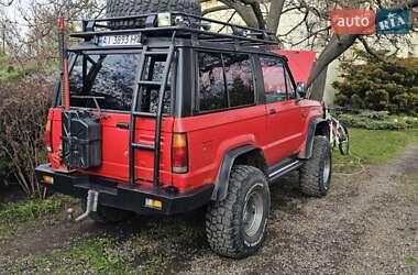 Внедорожник / Кроссовер Isuzu Trooper 1990 в 