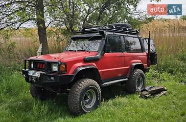 Внедорожник / Кроссовер Isuzu Trooper 1990 в 