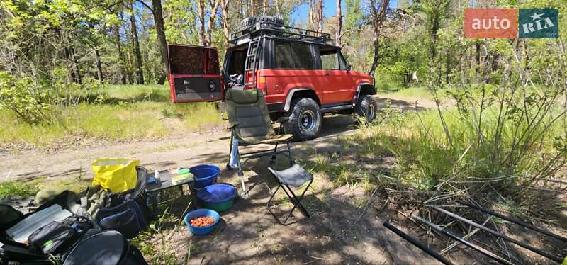 Позашляховик / Кросовер Isuzu Trooper 1990 в Кривому Розі