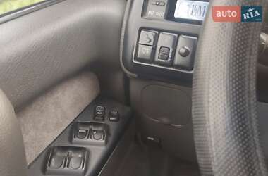 Внедорожник / Кроссовер Isuzu Trooper 2000 в 