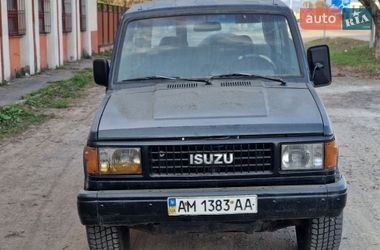 Внедорожник / Кроссовер Isuzu Trooper 1987 в Хусте