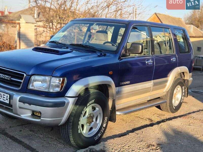 Isuzu Trooper 2002