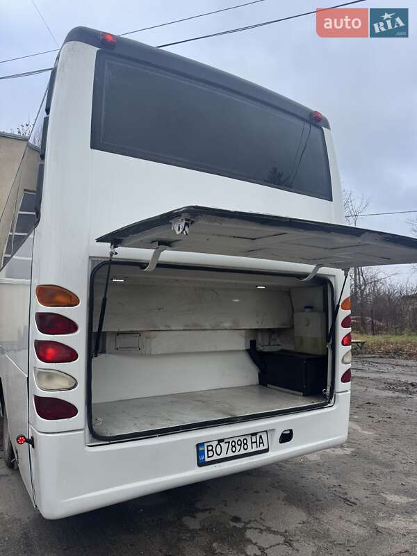 Туристический / Междугородний автобус Isuzu Turquoise 2001 в Тернополе