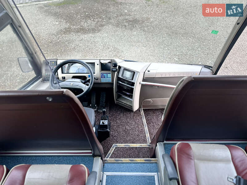 Туристический / Междугородний автобус Iveco / Irisbus 397E 2007 в Черновцах