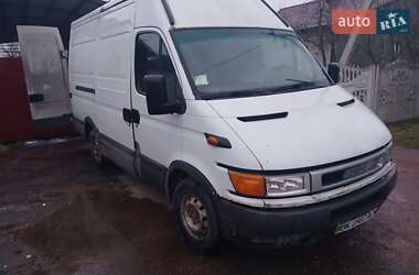 Вантажний фургон Iveco 35S13 2000 в Рівному