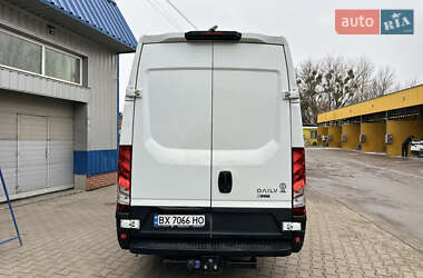 Грузовой фургон Iveco 35S13 2015 в Хмельницком