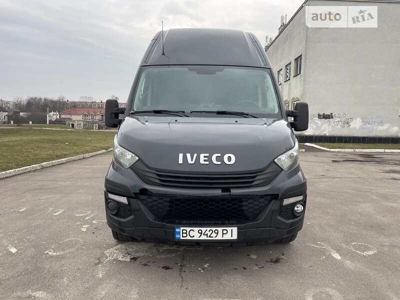 Грузопассажирский фургон Iveco Daily груз.-пасс. 2018 в Львове