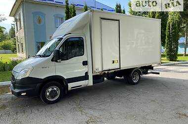 Вантажний фургон Iveco Daily груз. 2013 в Рівному