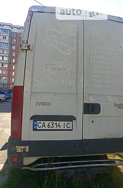 Вантажопасажирський фургон Iveco Daily груз. 2005 в Черкасах