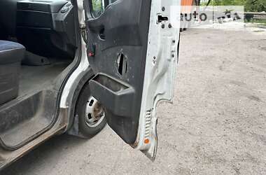 Вантажний фургон Iveco Daily груз. 2004 в Дніпрі