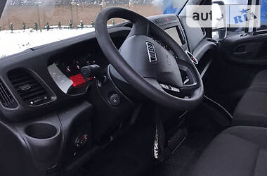 Грузовой фургон Iveco Daily 2016 в 