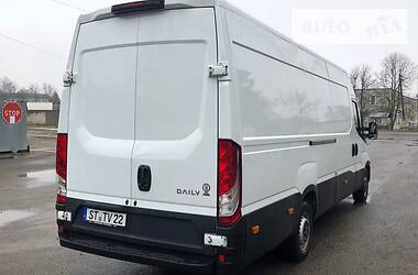 Грузовой фургон Iveco Daily 2016 в 