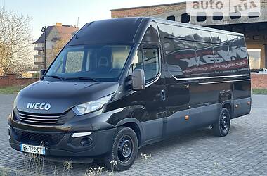 Грузовой фургон Iveco Daily 2017 в 