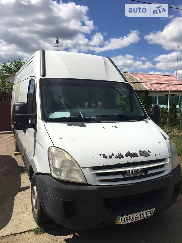 Вантажний фургон Iveco Daily 2007 в Одесі