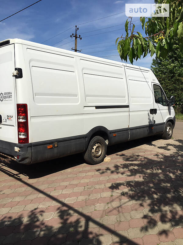 Вантажний фургон Iveco Daily 2007 в Одесі