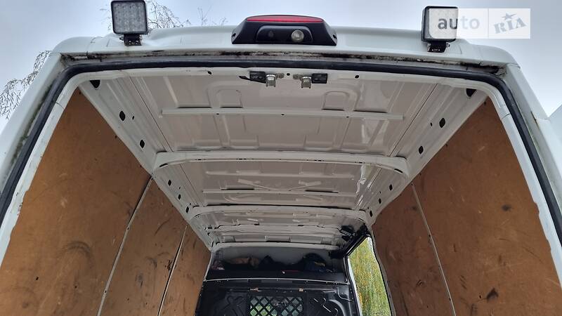 Вантажний фургон Iveco Daily 2012 в Луцьку фото 12 Вантажний фургон Iveco Daily 2012 в Луцьку