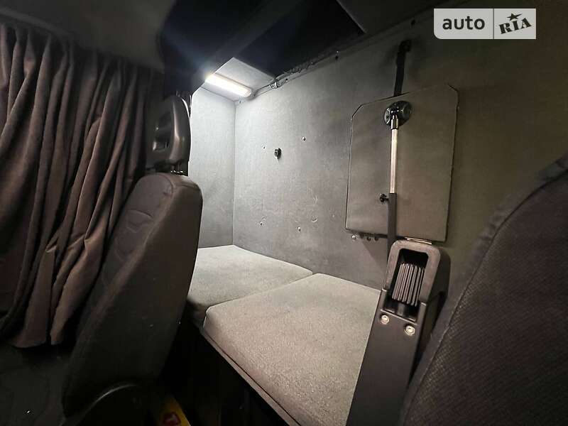 Вантажний фургон Iveco Daily 2017 в Яворові