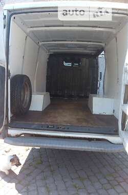 Грузовой фургон Iveco Daily 2004 в 
