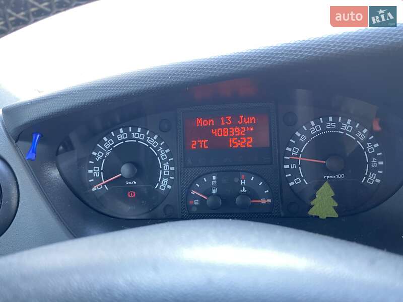 Седан Iveco Daily 2009 в Києві