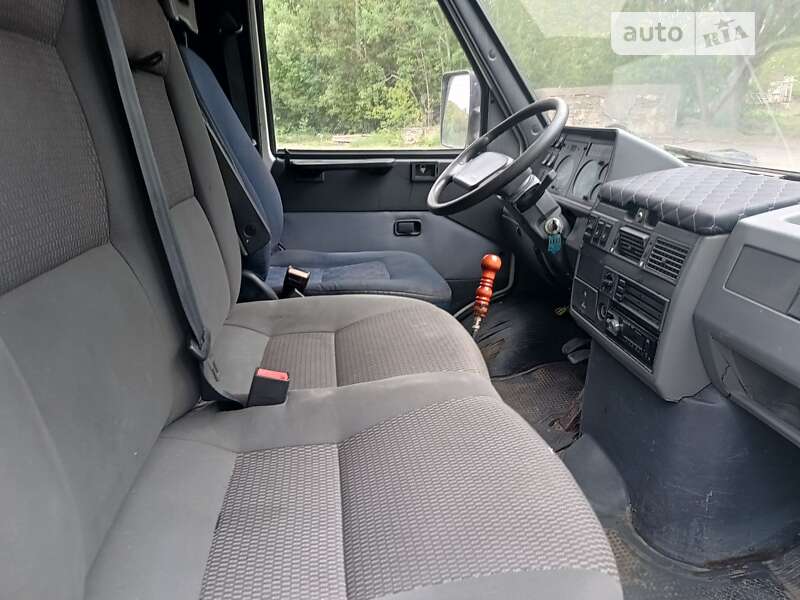 Автовоз Iveco Daily 1998 в Немирові