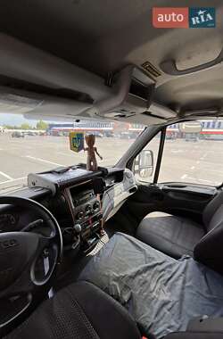 Грузовой фургон Iveco Daily 2012 в 