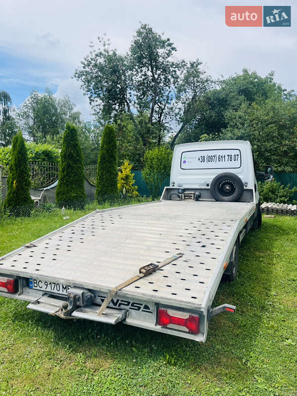 Эвакуатор Iveco Daily 2016 в Львове