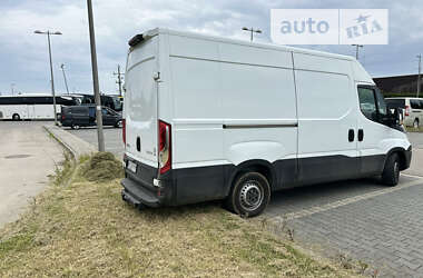 Грузовой фургон Iveco Daily 2015 в 