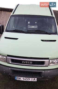 Мікроавтобус Iveco Daily 2003 в Зарічному