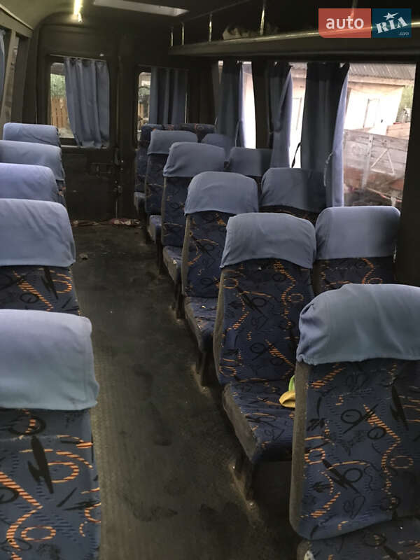 Микроавтобус Iveco Daily 2003 в Заречном