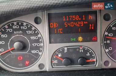 Эвакуатор Iveco Daily 2011 в 