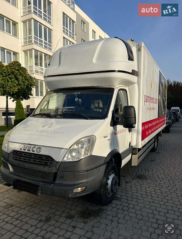 Грузовой фургон Iveco Daily 2012 в Львове