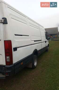Грузовой фургон Iveco Daily 2004 в 