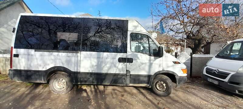 Городской автобус Iveco Daily 1999 в Романковцах фото 10 Городской автобус Iveco Daily 1999 в Романковцах