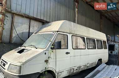Другие автобусы Iveco Daily 1999 в 