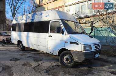 Микровэн Iveco Daily 1998 в 