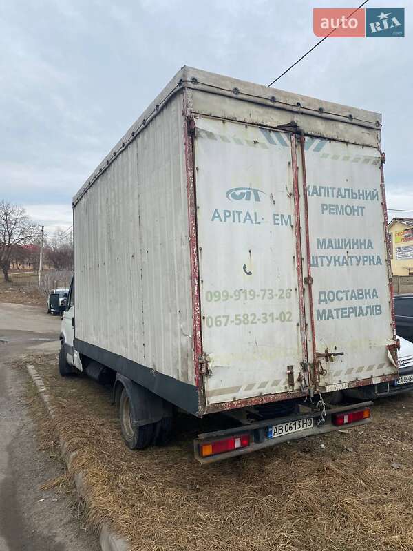 Вантажний фургон Iveco Daily 2004 в Києві