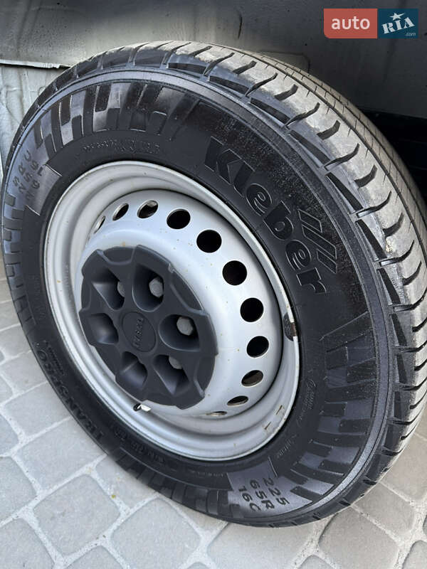 Грузопассажирский фургон Iveco Daily 2022 в Львове фото 8 Грузопассажирский фургон Iveco Daily 2022 в Львове