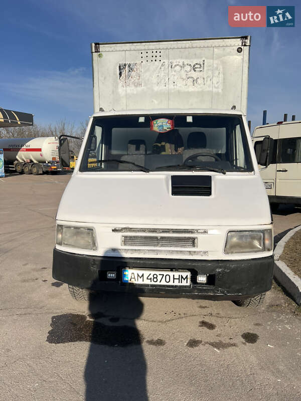 Вантажний фургон Iveco Daily 1998 в Житомирі
