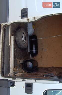 Грузовой фургон Iveco Daily 2013 в 