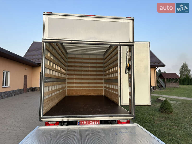 Вантажний фургон Iveco Daily 2018 в Бродах
