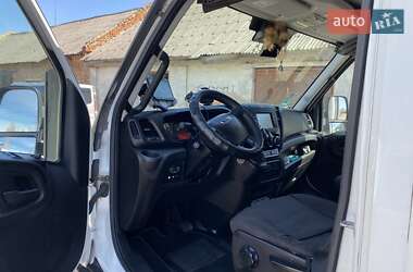 Вантажний фургон Iveco Daily 2016 в 