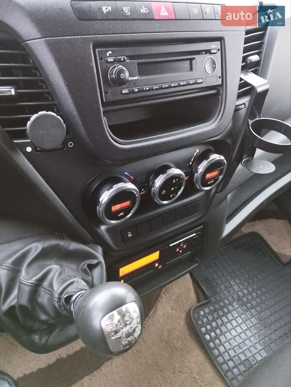 Грузовой фургон Iveco Daily 2016 в Ковеле