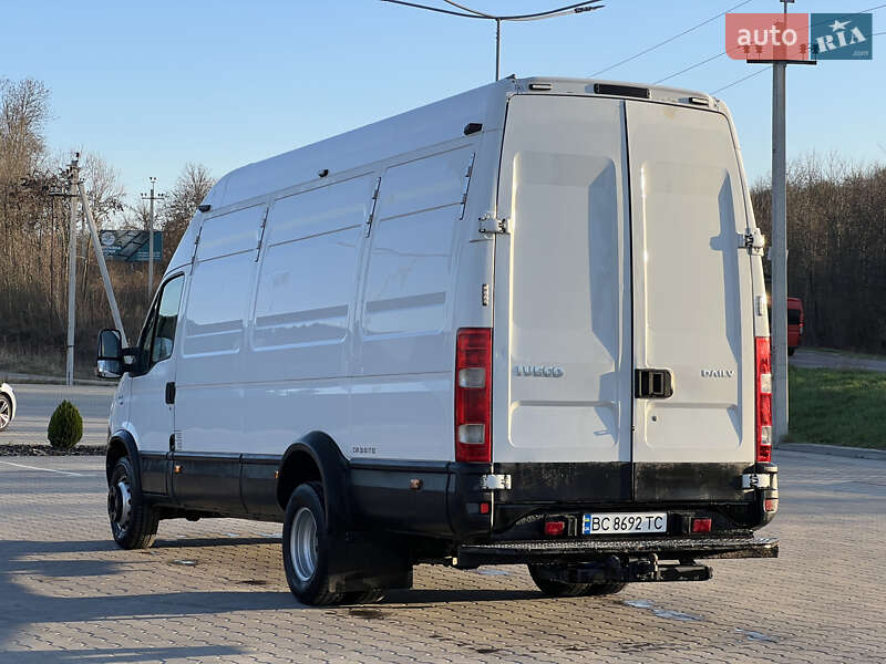 Грузовой фургон Iveco Daily 2012 в Львове