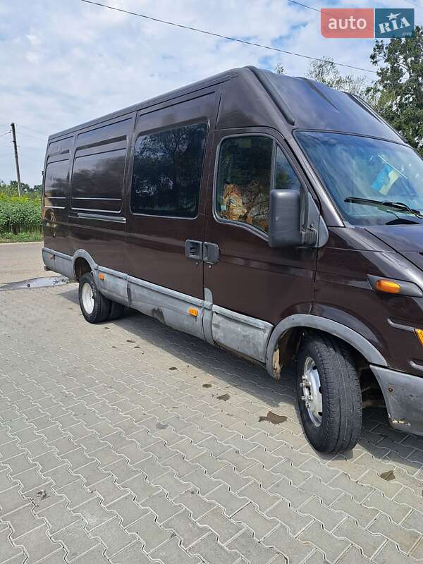 Автовоз Iveco Daily 2000 в Чернівцях